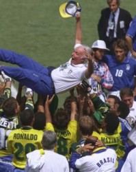 世俱杯买球投注-扎加洛与桑塔纳在巴西队境遇不同 帮佩雷拉夺冠