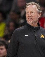 布登：詹金斯被解雇让人震惊 他带队成绩能说明一切&amp;球队发展良好